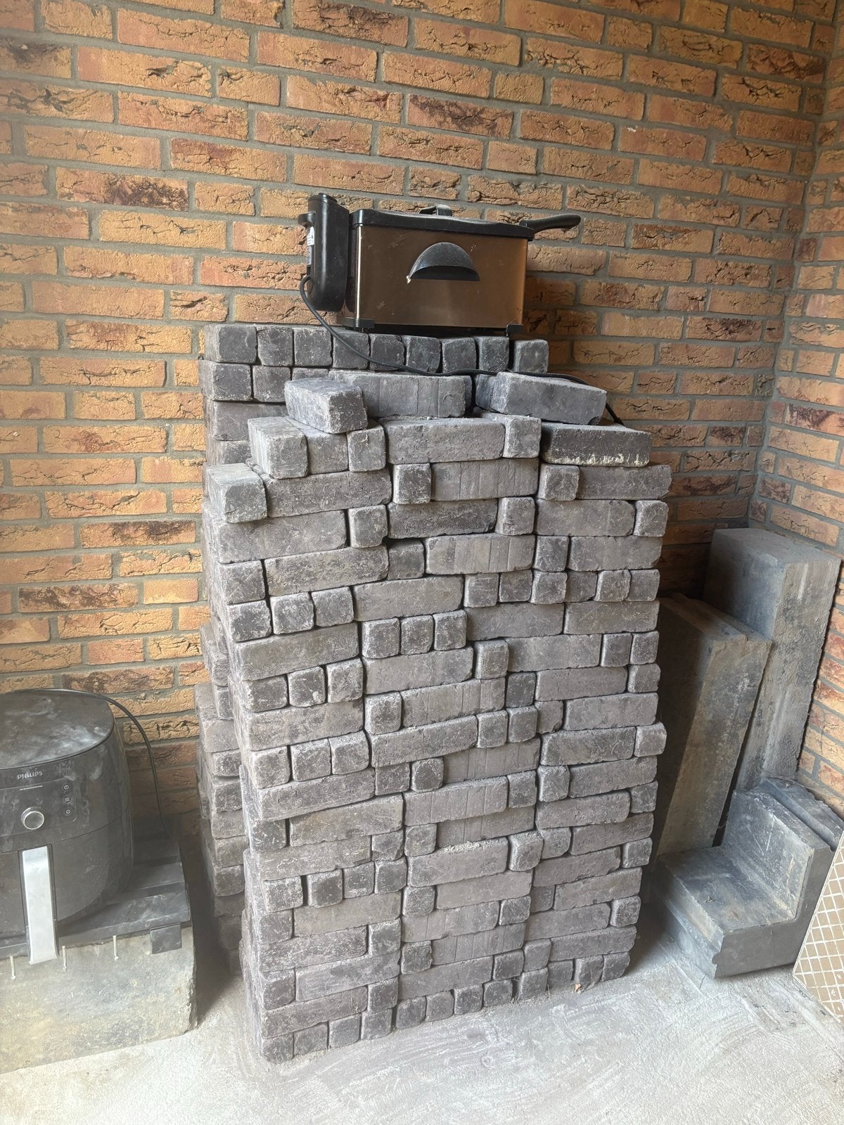 Betonnen klinkers voor terras of oprit, Tuin en Terras, Ophalen, Klinkers, Zo goed als nieuw, 10 m² of meer