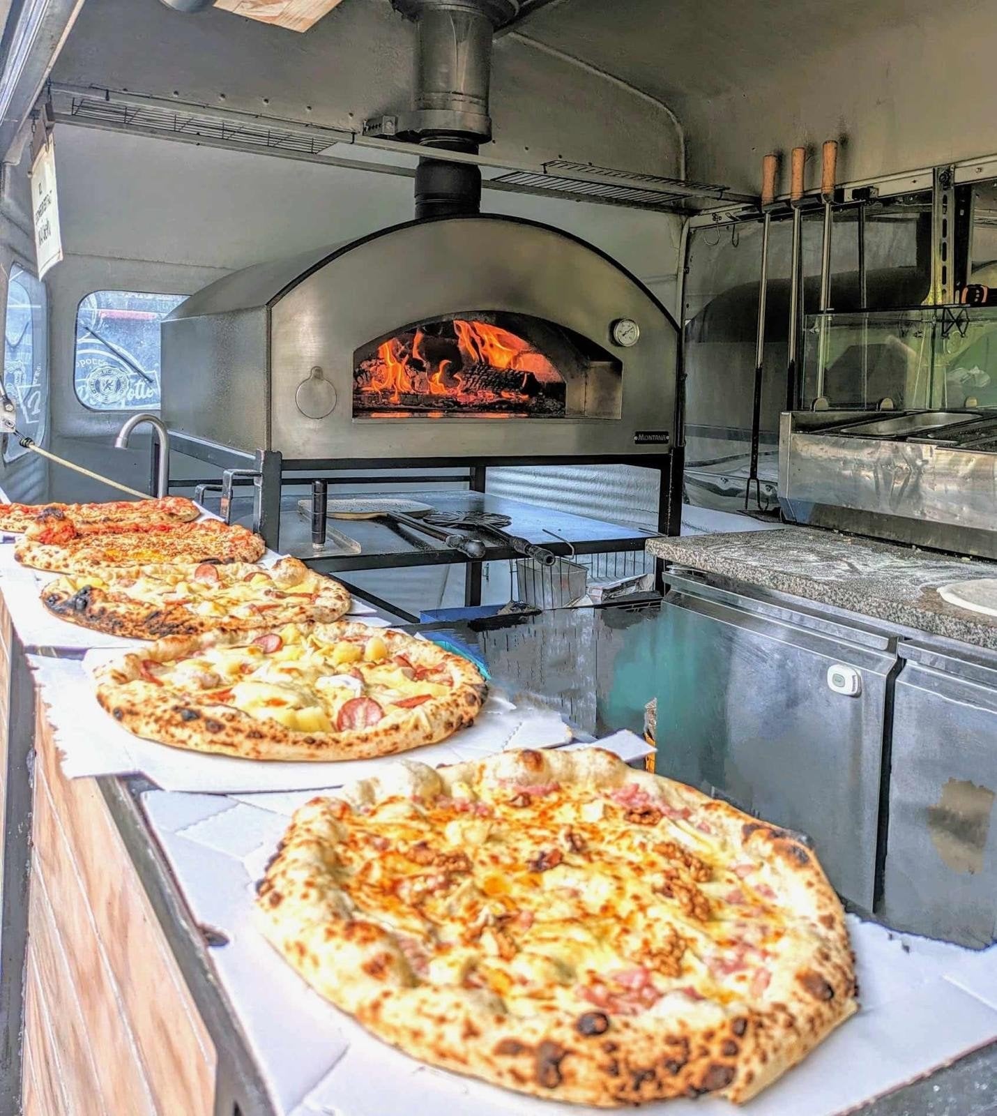 Pizzaoven Maximus Montana Piccalo houtgestookt pizza, Ophalen of Verzenden, Nieuw, Maximus  Montana Piccolo