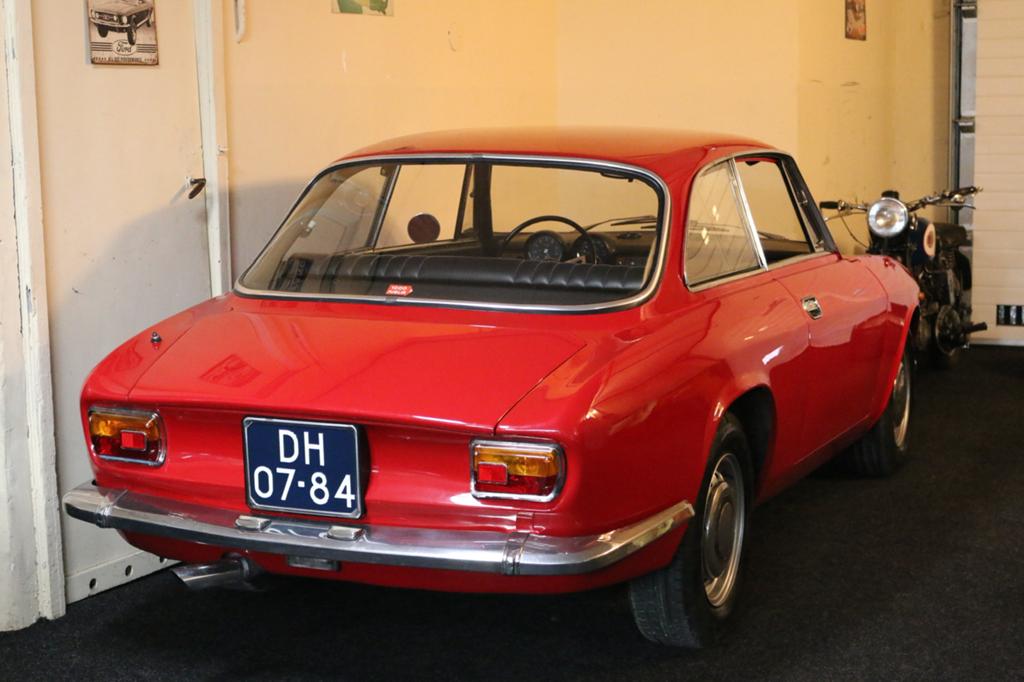 Alfa Romeo GT Junior, Achterwielaandrijving, Zwart, 1962 cc, Bedrijf