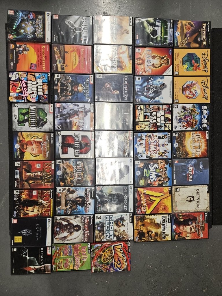Oldschool PC games, Spelcomputers en Games, Games | Pc, Ophalen, Online, Gebruikt, Overige genres
