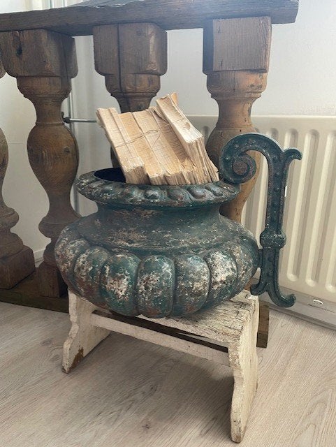 Grote oude shabby Pot **Het Geruite Roosje**, Ophalen
