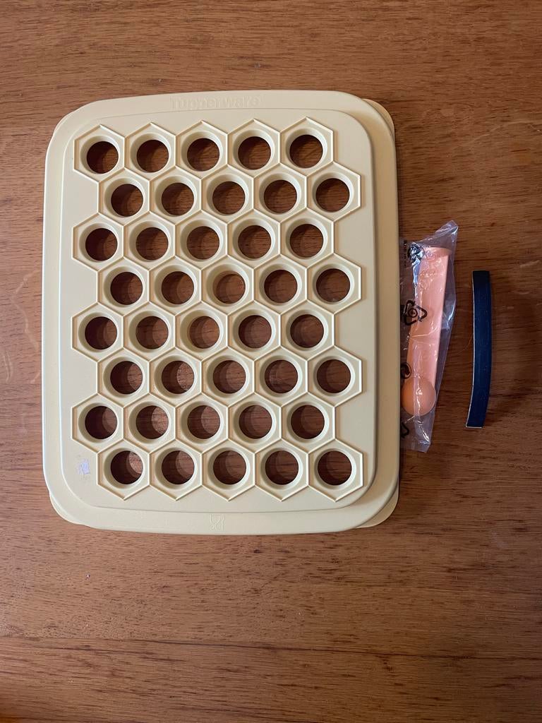 Tupperware Hapjes Rooster Klein - Voor Ravioli en Dumplings, Ophalen of Verzenden, Nieuw, Crème, Overige typen