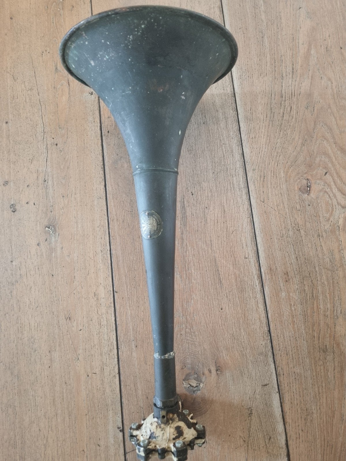 Grote (60 cm) scheepstoeter misthoorn, Ophalen of Verzenden