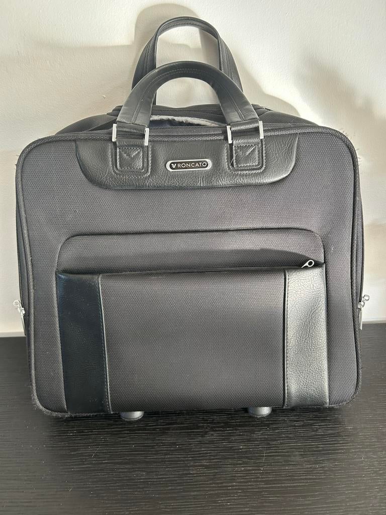 Reistas /Trolley.   42/35.   Vroncato, Sieraden, Tassen en Uiterlijk, Tassen | Reistassen en Weekendtassen, 40 tot 60 cm, 30 cm of meer