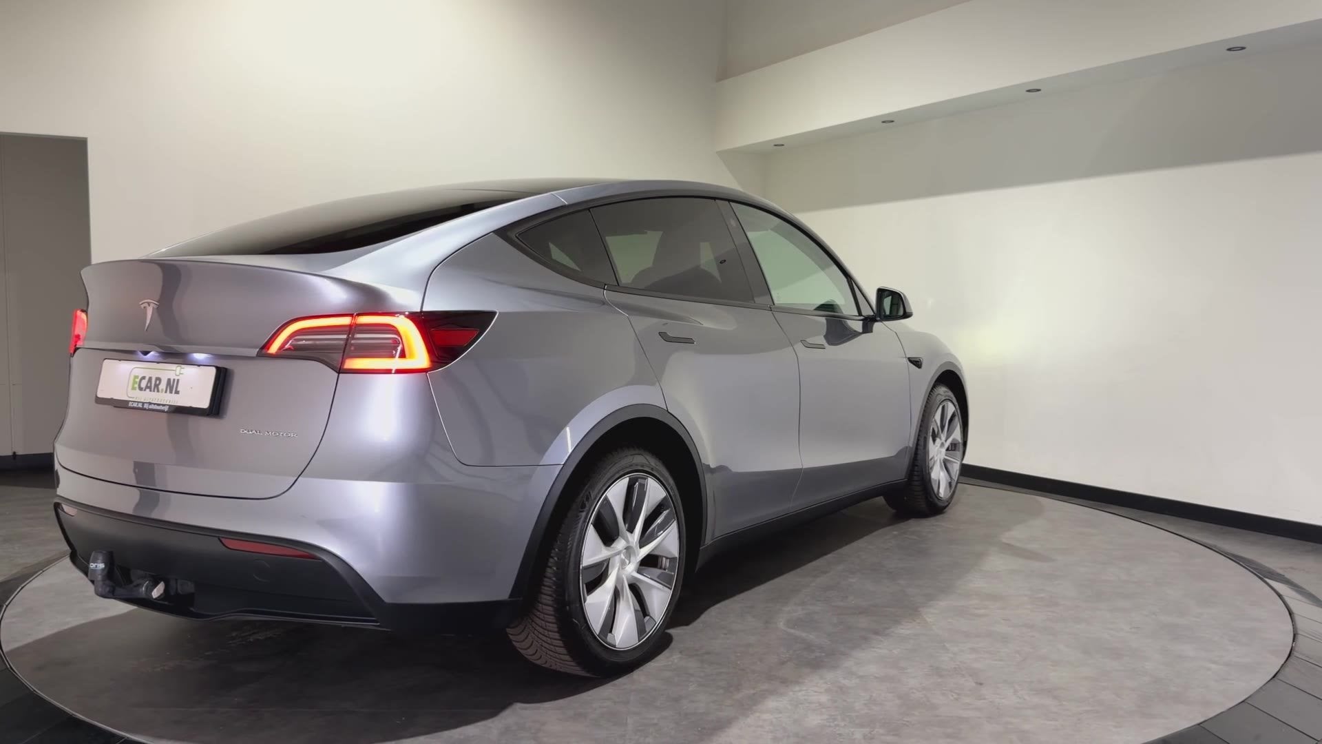 Tesla Model Y Long Range AWD 75 kWh | ACC | Stoelen verwarmd, Gebruikt, Met garantie (alle), Navigatiesysteem, 351 pk