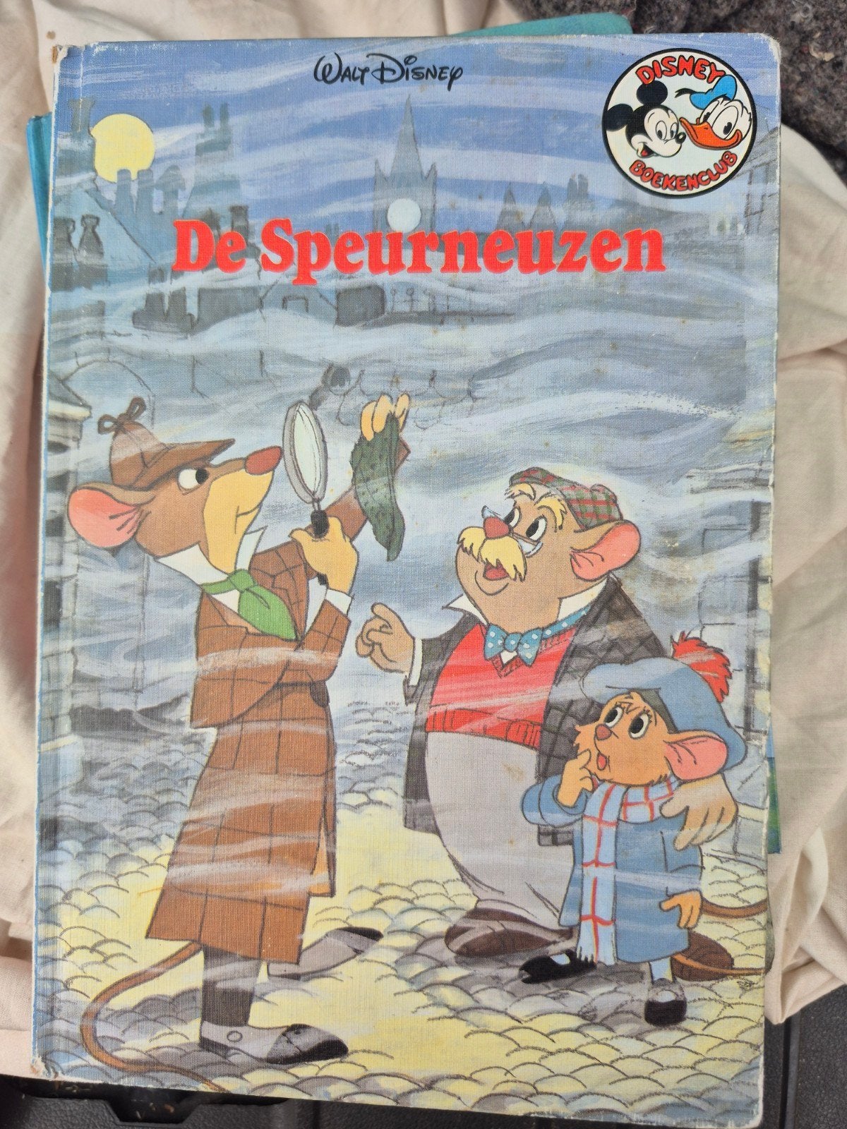 Walt Disney De Speurneuzen - Disney Boekenclub, Boeken, Ophalen, Zo goed als nieuw, Walt Disney, Fictie algemeen
