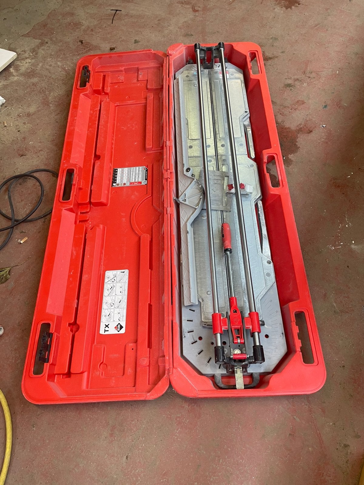 Rubi tx1200 tegelsnijder, Ophalen, Zo goed als nieuw