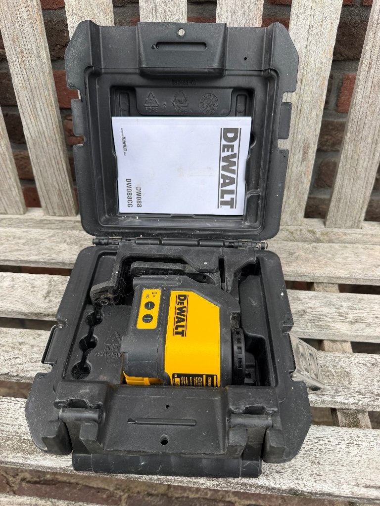 Lijn laser Dewalt DW088CG Groen 30M, Ophalen of Verzenden, Gebruikt, Afstand