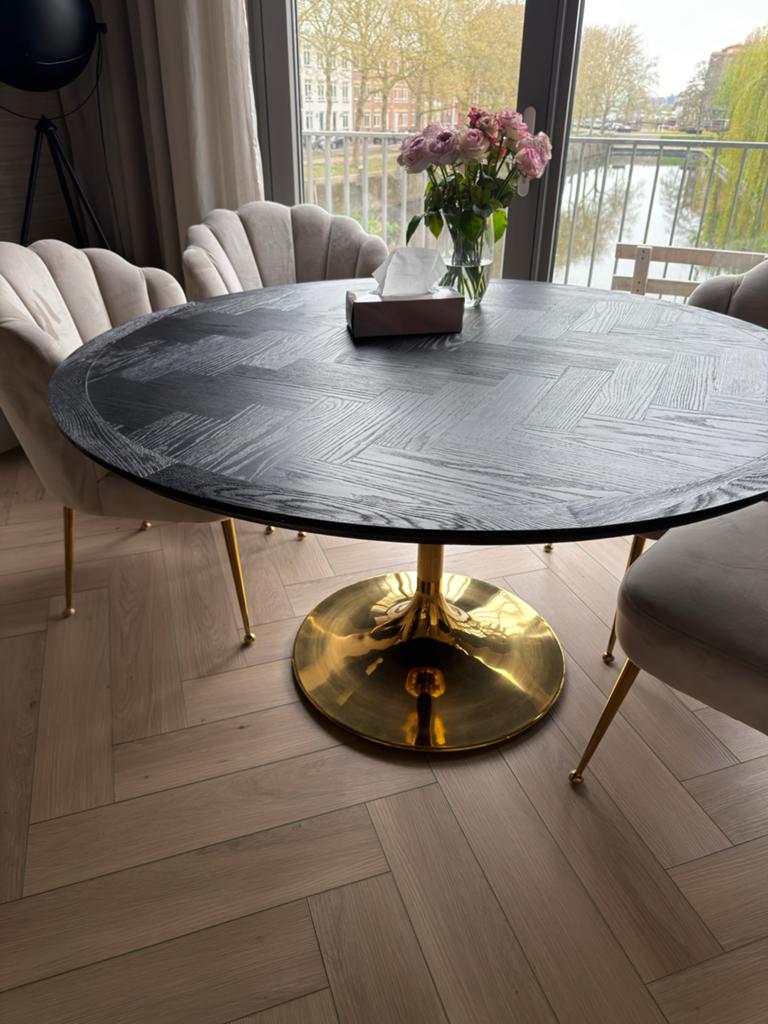 Ronde eettafel zwart met gouden voet, Huis en Inrichting, Tafels | Eettafels, 100 tot 150 cm, Rond, Ophalen of Verzenden, Zo goed als nieuw