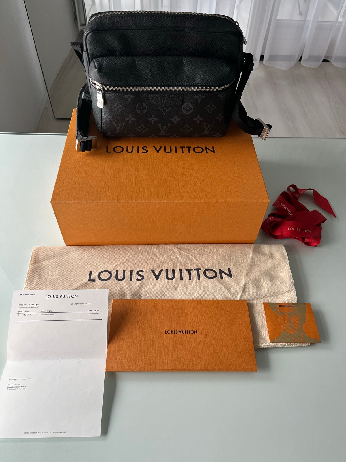 Louis Vuitton Messenger M30233 - Zo goed als nieuw, Sieraden, Tassen en Uiterlijk, Overige merken, Zwart, Ophalen of Verzenden
