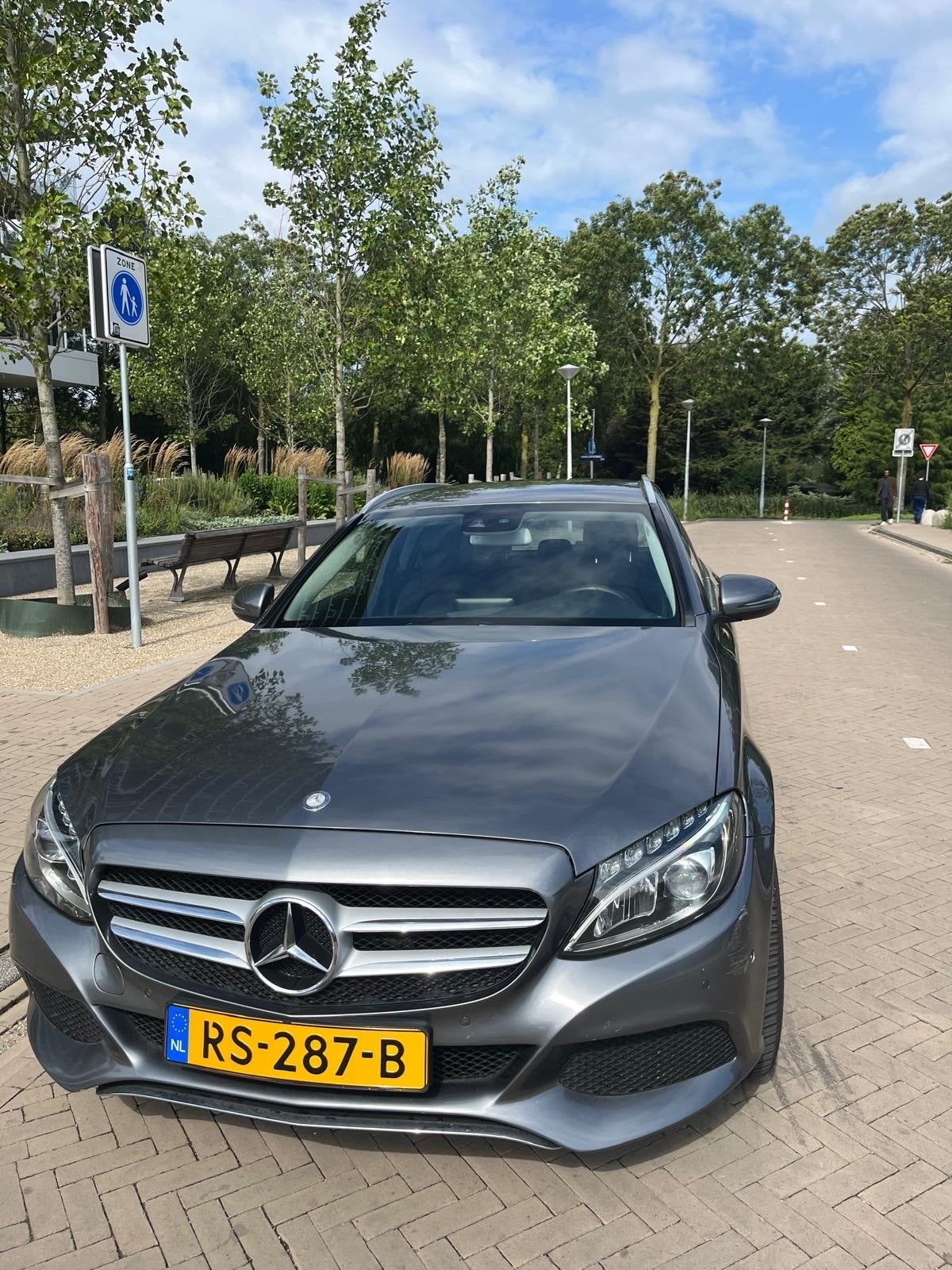 Mercedes-Benz C-Klasse 2.2 CDI C200 Estate AUT 2017 Grijs, 136 pk, 1800 kg, 4 cilinders, Leder en Stof