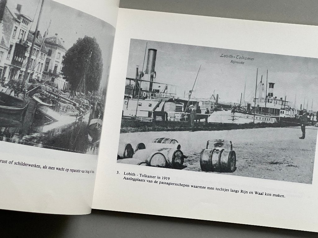 De scheepvaart in vroeger jaren, Nederland / 1982, Ophalen of Verzenden, Zo goed als nieuw, Motorboot of Zeilboot, Boek of Tijdschrift