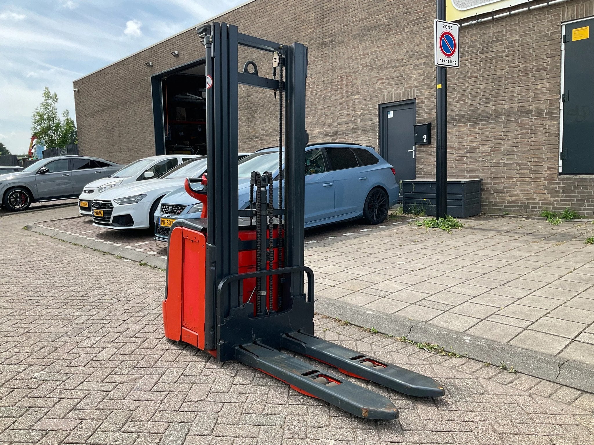 Linde L14 1400KG 4.75METER STAPELAAR / HEFTRUCK (bj 2011), Zakelijke goederen, Machines en Bouw | Heftrucks en Intern transport