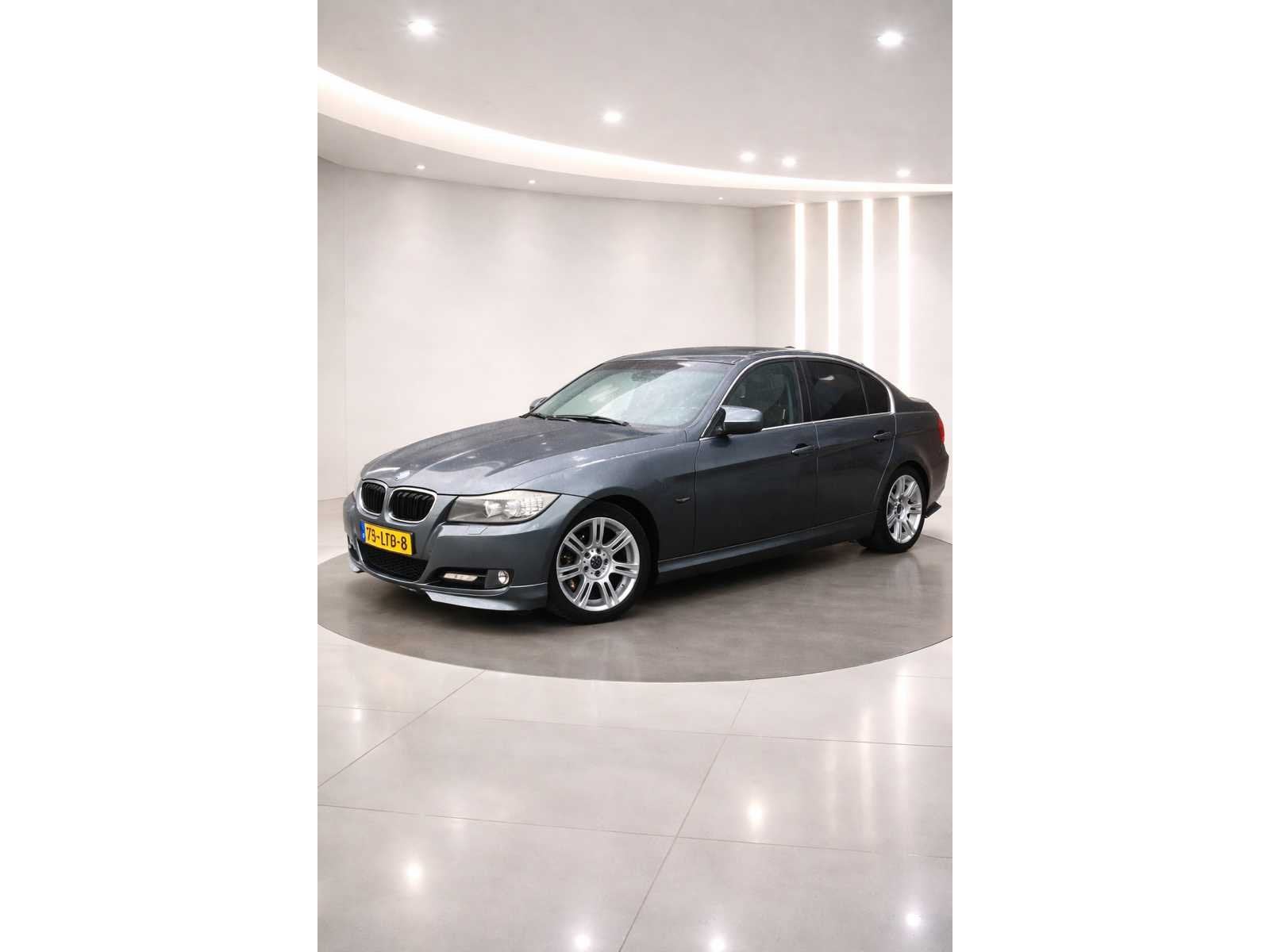 2010 BMW 3-serie 316i Business Line M Pakket Personenauto, Auto's, Euro 5, Gebruikt, 1599 cc, 4 cilinders