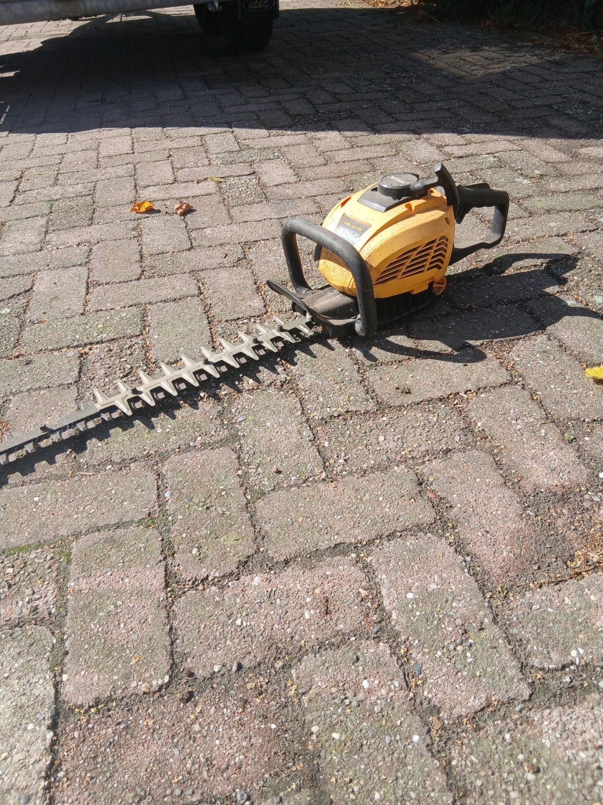 Stiga heggeschaar 60cm, Ophalen, Gebruikt, Benzine, Stiga