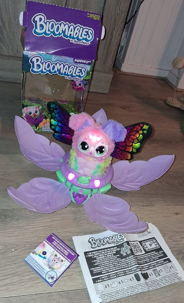 Super leuke interactieve knuffel Bloomabels, Kinderen en Baby's, Ophalen of Verzenden, Zo goed als nieuw, Babypop