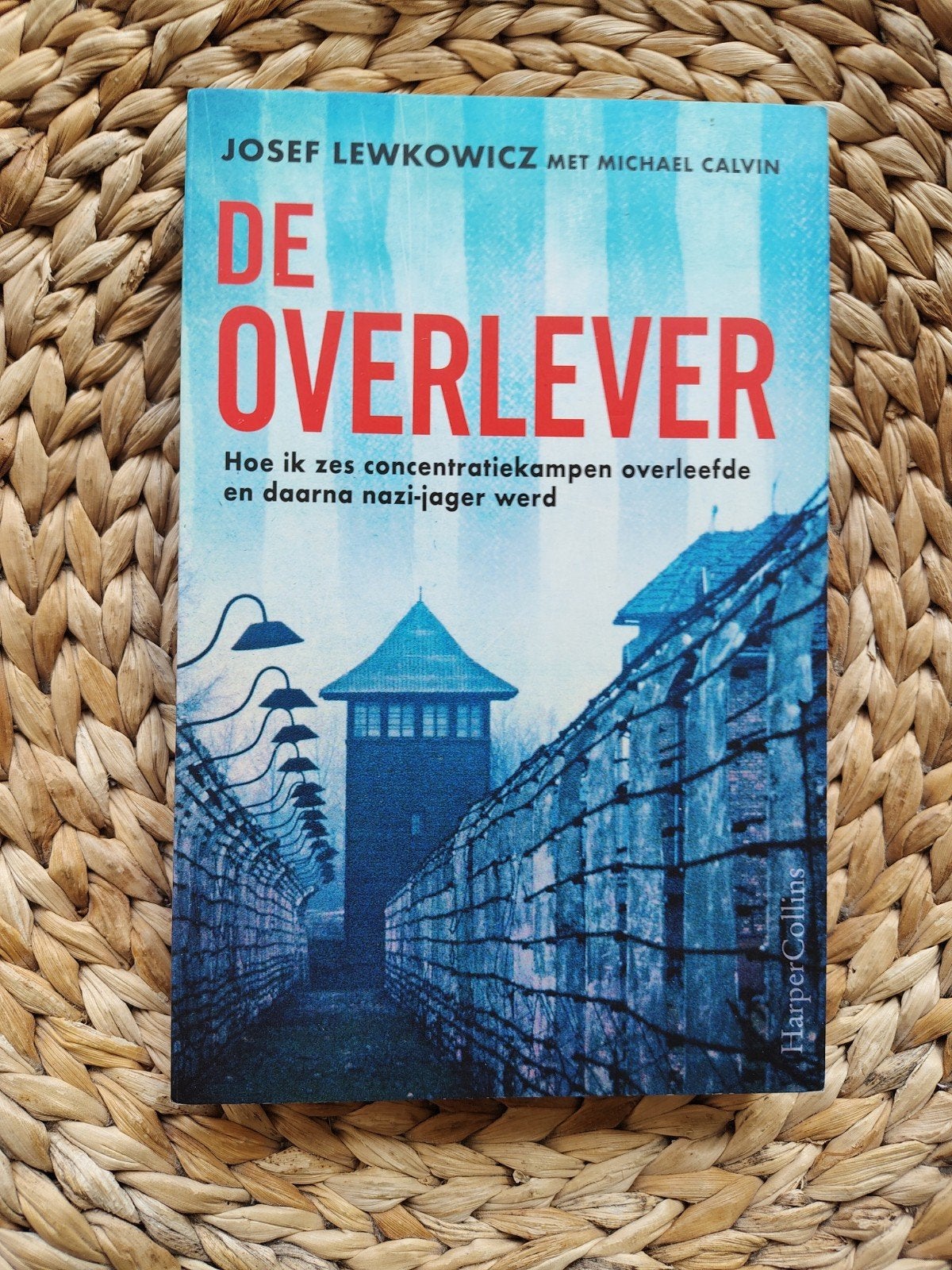 Josef Lewkowicz - De overlever, Ophalen of Verzenden, Zo goed als nieuw