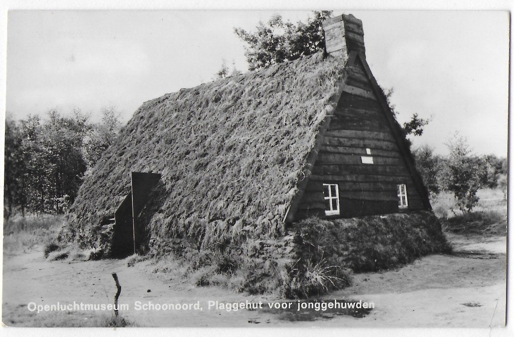 Schoonoord Plaggehut voor jonggehuwden Ansichtkaart B3357, Ophalen of Verzenden, 1960 tot 1980, Ongelopen, Noord-Brabant