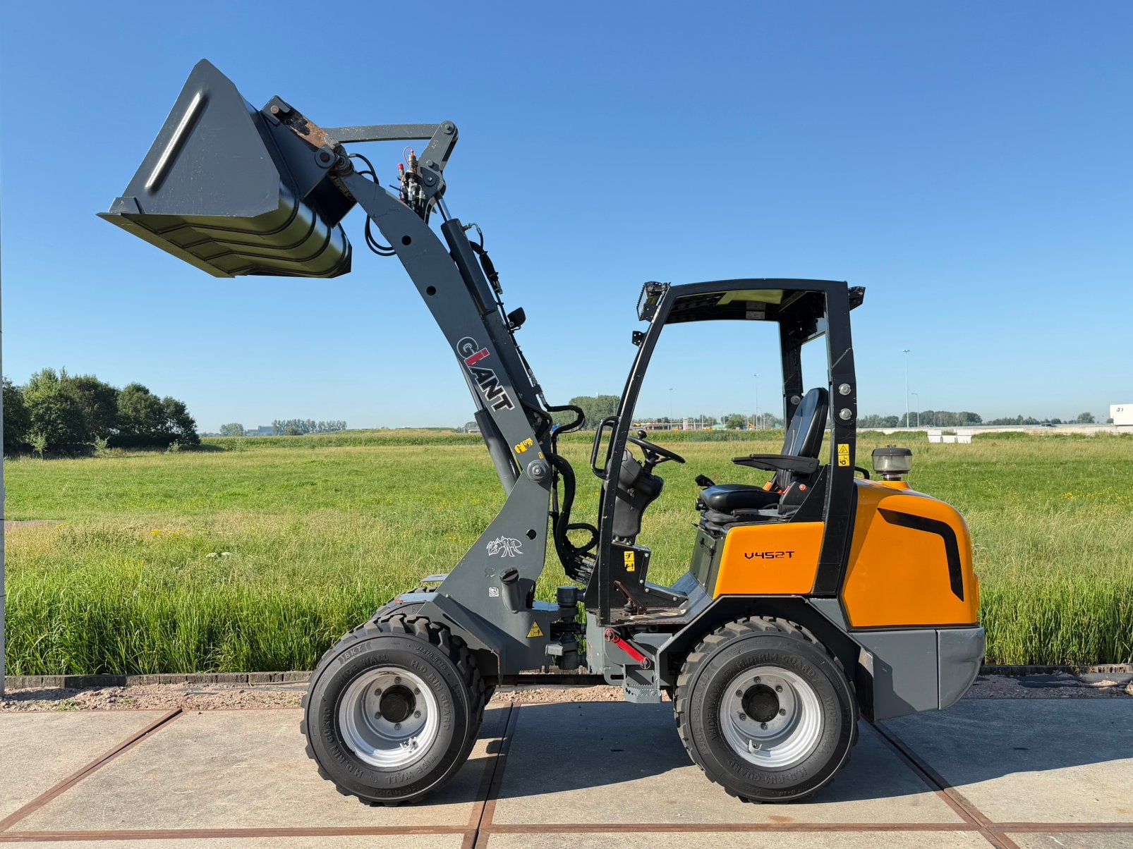 Giant 452 shovel loader kniklader g2700, Ophalen, Wiellader of Shovel