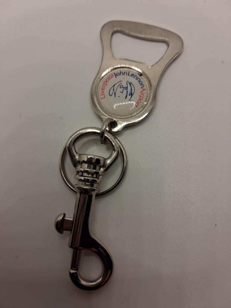 Sleutelhanger Liverpool John Lennon Airport, Ophalen of Verzenden