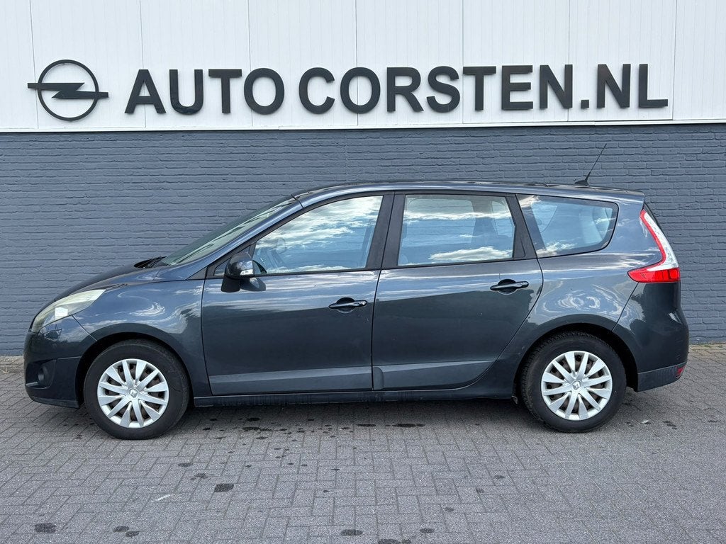 Renault Grand Scénic 1.6 Ecc Cruise control Trekhaak Naviga, Auto's, Stof, Zwart, 4 cilinders, 1382 kg
