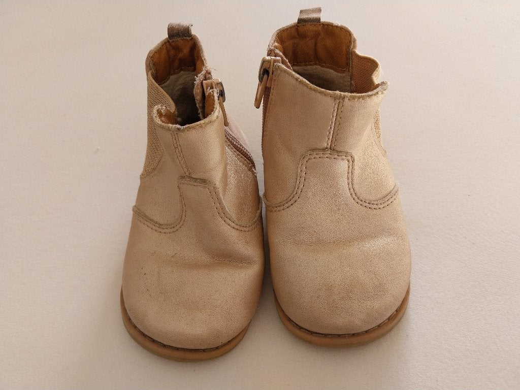 H en M Zilverroze enkellaarsje maat 22, Kinderen en Baby's, Kinderkleding | Schoenen en Sokken, Gebruikt, Meisje, H&M, Schoenen