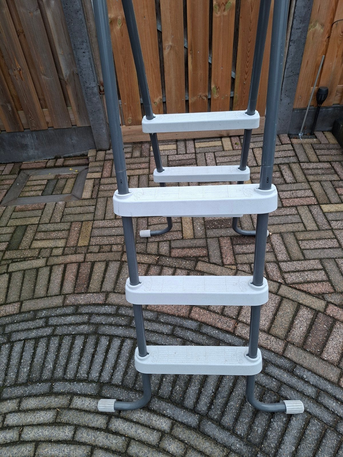 Zwembadtrapje voor opzetzwembad, Tuin en Terras, Ophalen, Gebruikt, Ladder