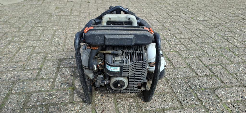 OPKNAPPER!!Krachtige Bladblazer - Benzine Ruggedragen, Ophalen, Gebruikt, Benzine, Ruggedragen