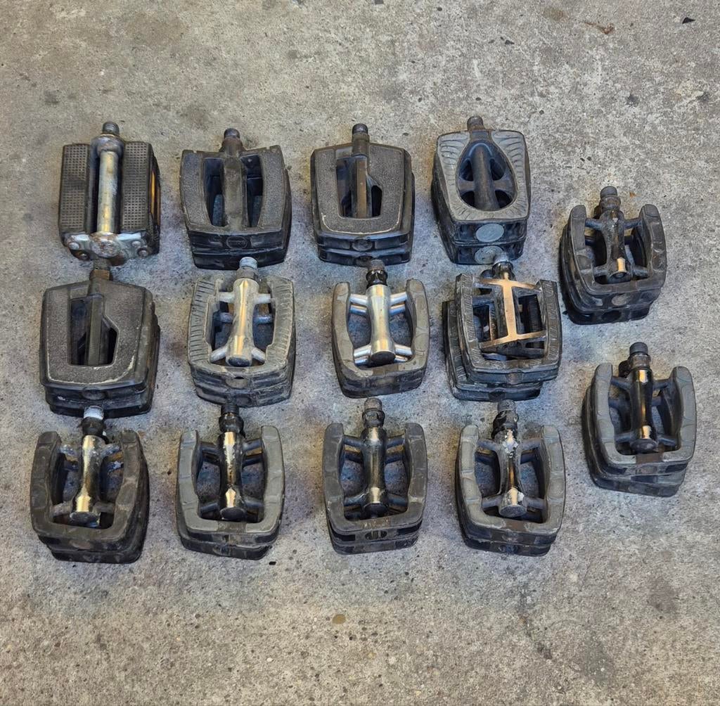 ​Te koop: Partij van 14 gebruikte fietspedalen / trappers
​, Ophalen, Gebruikt