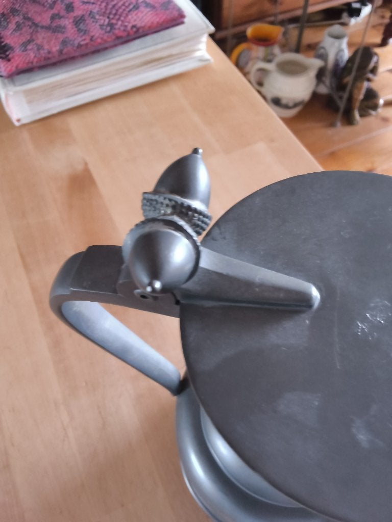 Tinnen eikeltjes kan, Ophalen of Verzenden