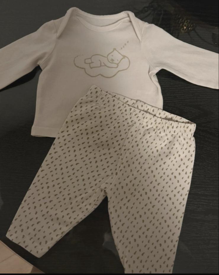 Schattige pyjama maat 50 voor baby's, Ophalen of Verzenden, Zo goed als nieuw, Jongetje of Meisje, Nacht- of Onderkleding
