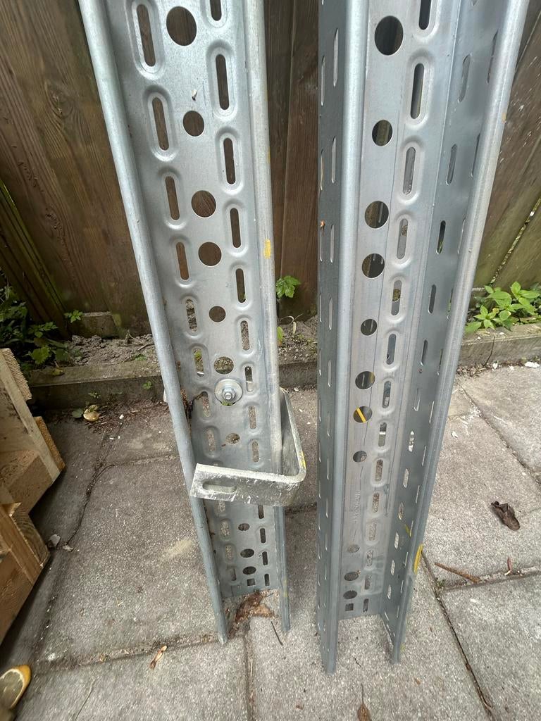 Kabelgoot 9,30 meter, 10 cm breed, Doe-het-zelf en Verbouw, Ophalen, Zo goed als nieuw, 4 meter of meer