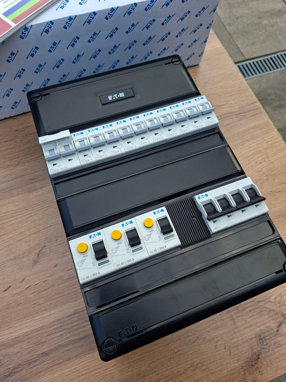 Eaton groepenkast 10groepen + kookgroep, Doe-het-zelf en Verbouw, Ophalen of Verzenden, Nieuw, Overige typen