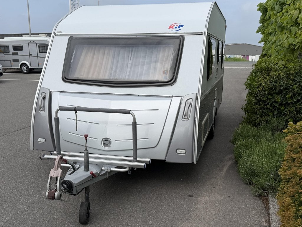 Kip Sky line 47 TDB Mover,Etuiluifel,Fietsrek, Rondzit, Kip, Schokbreker, Bedrijf