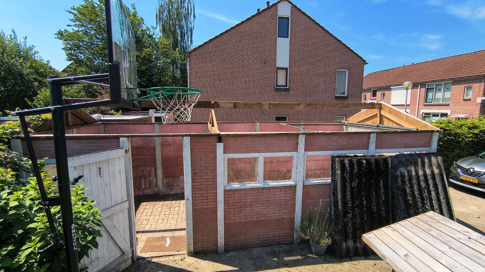 Gratis garage, hok 8x3 meter - komend weekend ophalen, Ophalen, Gebruikt, 3 ramen of meer, Schuur