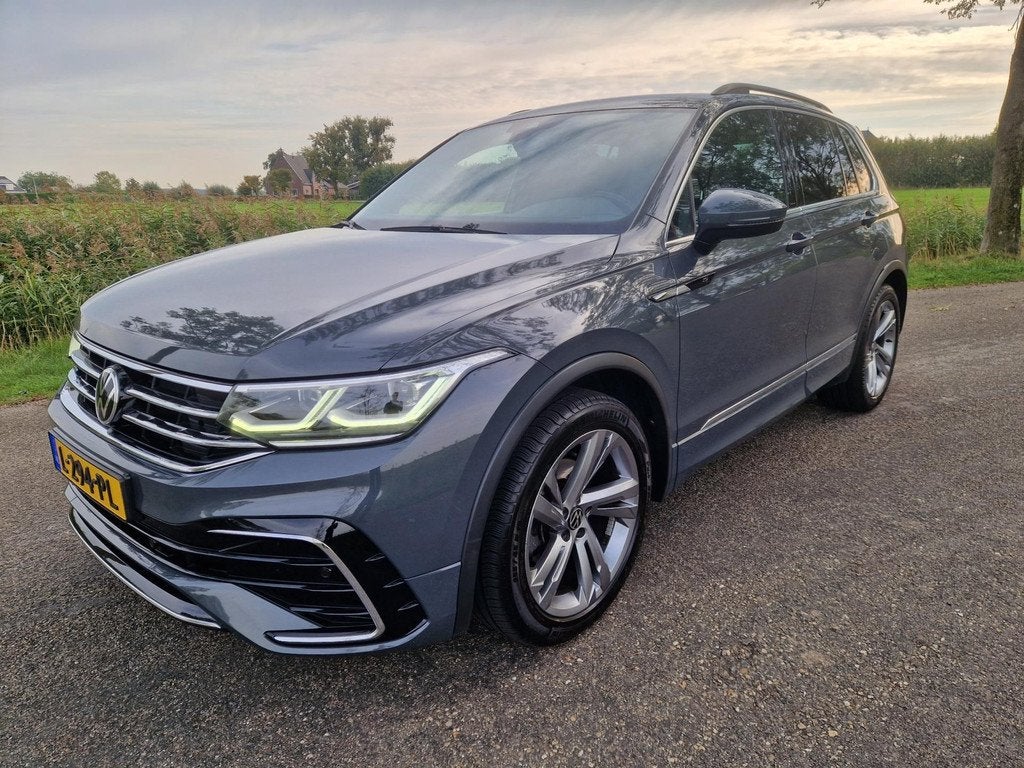 Volkswagen Tiguan 1.5 TSI R-Line, trekhaak, 1e eigenaar, Auto's, 1441 kg, Euro 6, 4 cilinders, 150 pk