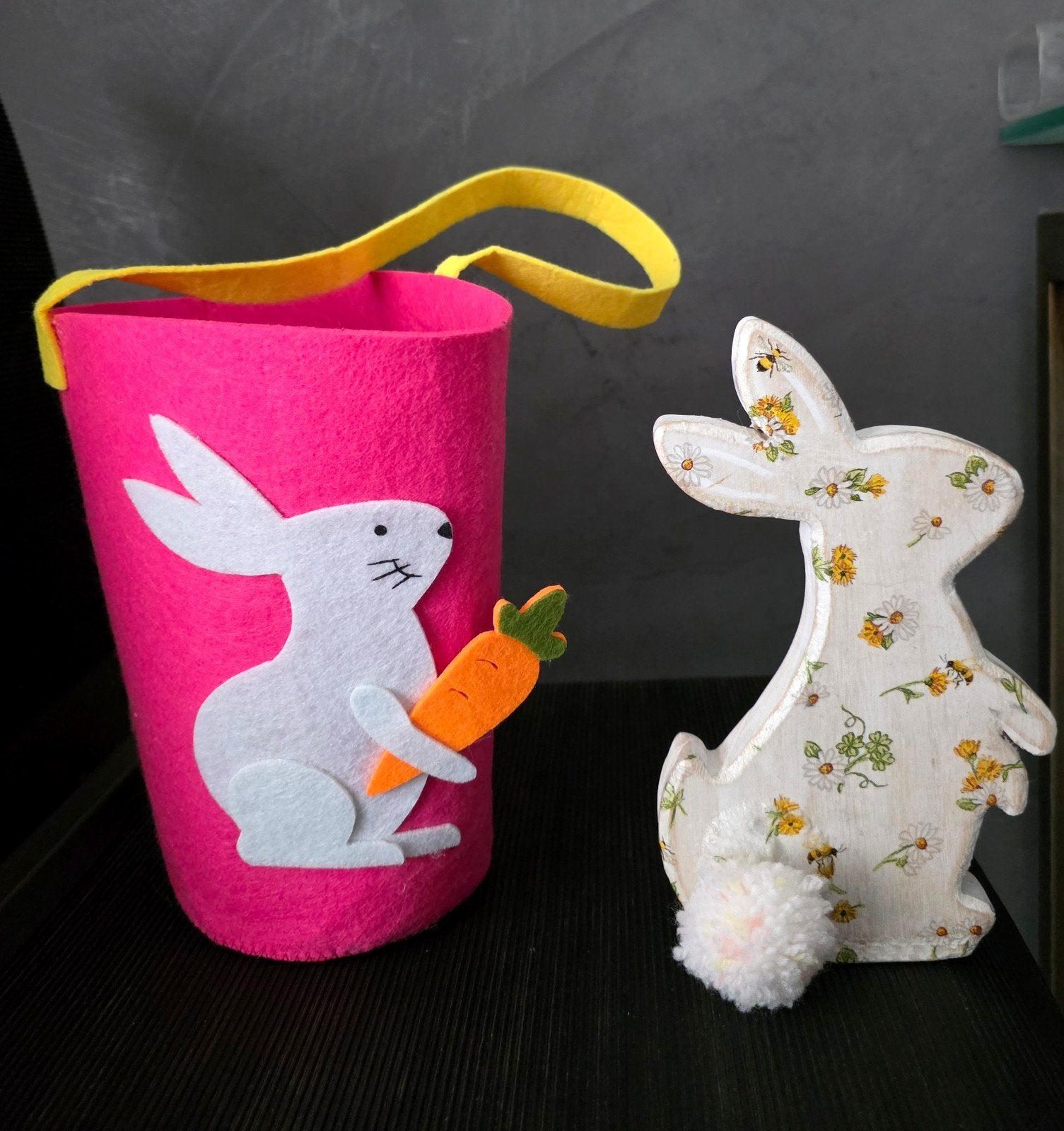 Nieuw roze vilten tasje m wit vilten konijn met wortel +kado, Ophalen of Verzenden, Nieuw