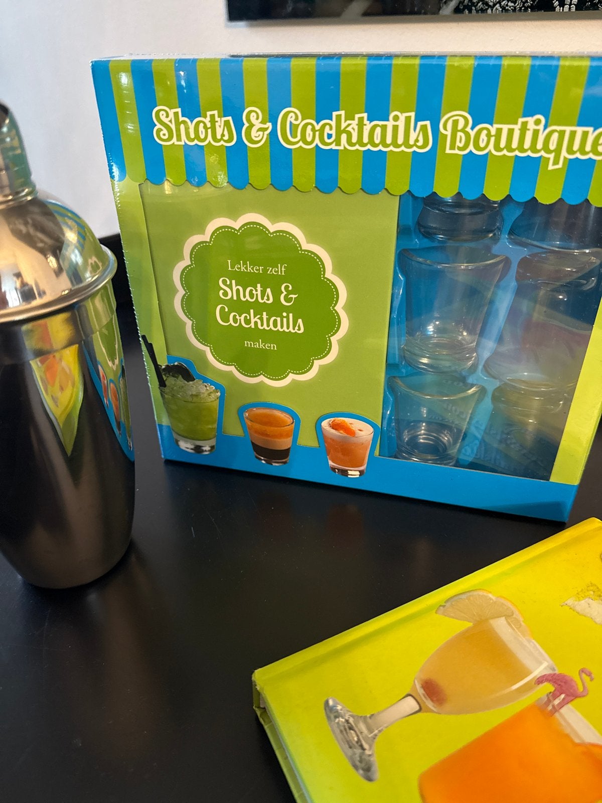 Cocktail & Shot Set met Shaker en Receptenboek kado tip, Ophalen of Verzenden, Zo goed als nieuw