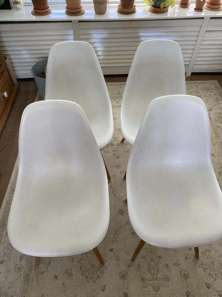 4 Eames stijl Shell stoelen – wit – set van 4, Huis en Inrichting, Stoelen, Gebruikt, Wit, Ophalen