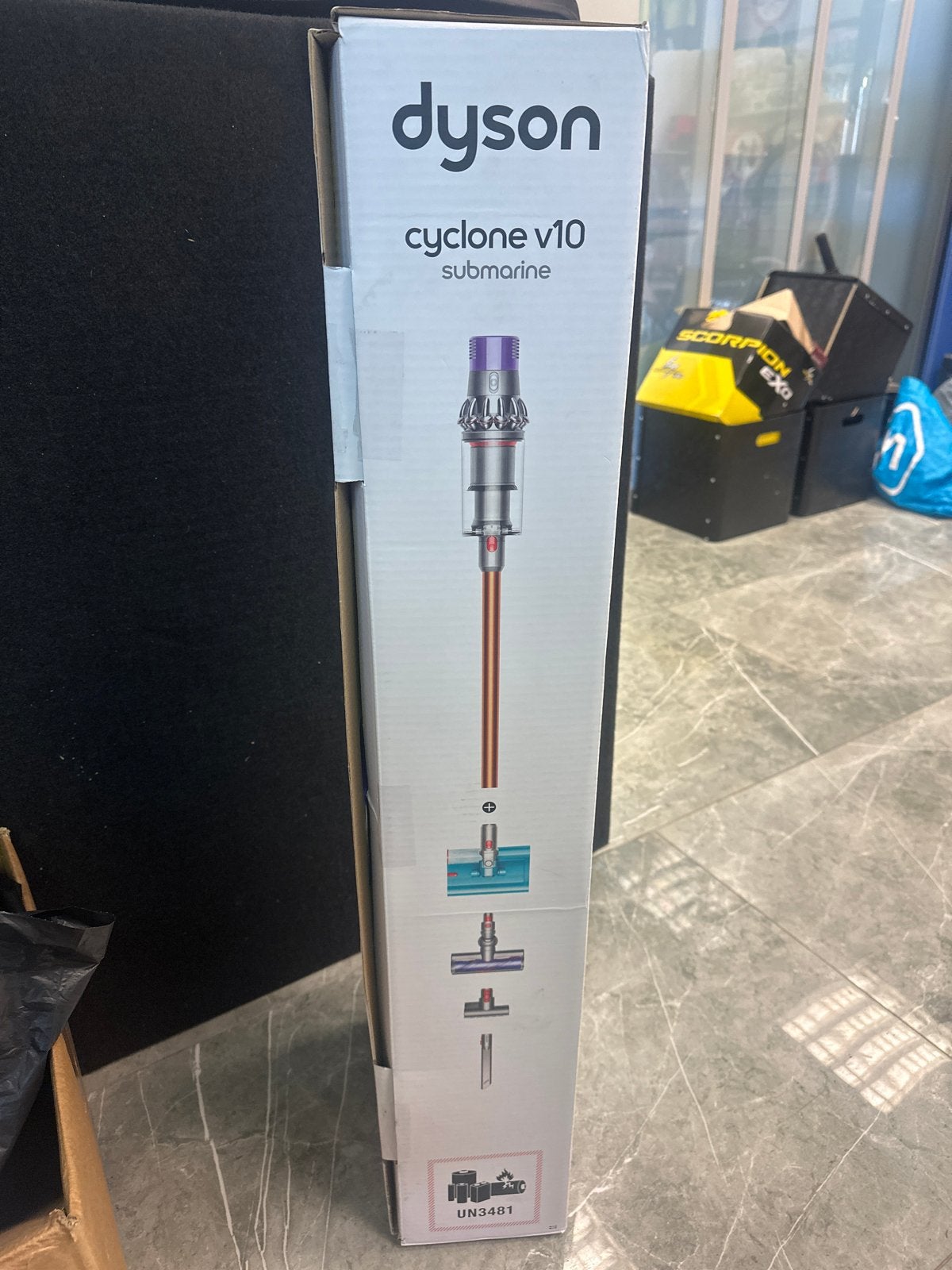 Dyson Cyclone V10 Submarine Steelstofzuiger - Nieuw, Verzenden, Dyson, Reservoir, Steelstofzuiger