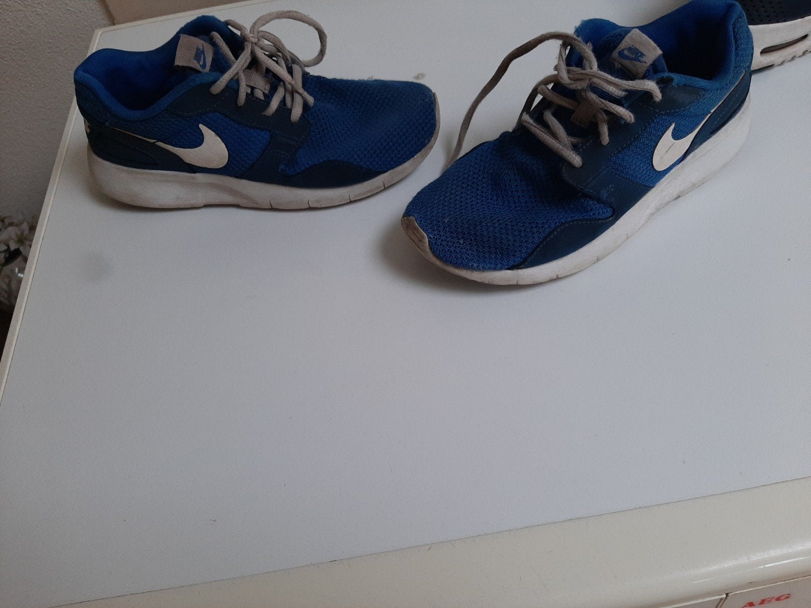 Leuke jongens nike sneakers schoenen 37.5 blauw, Schoenen, Ophalen of Verzenden, Zo goed als nieuw, Nike