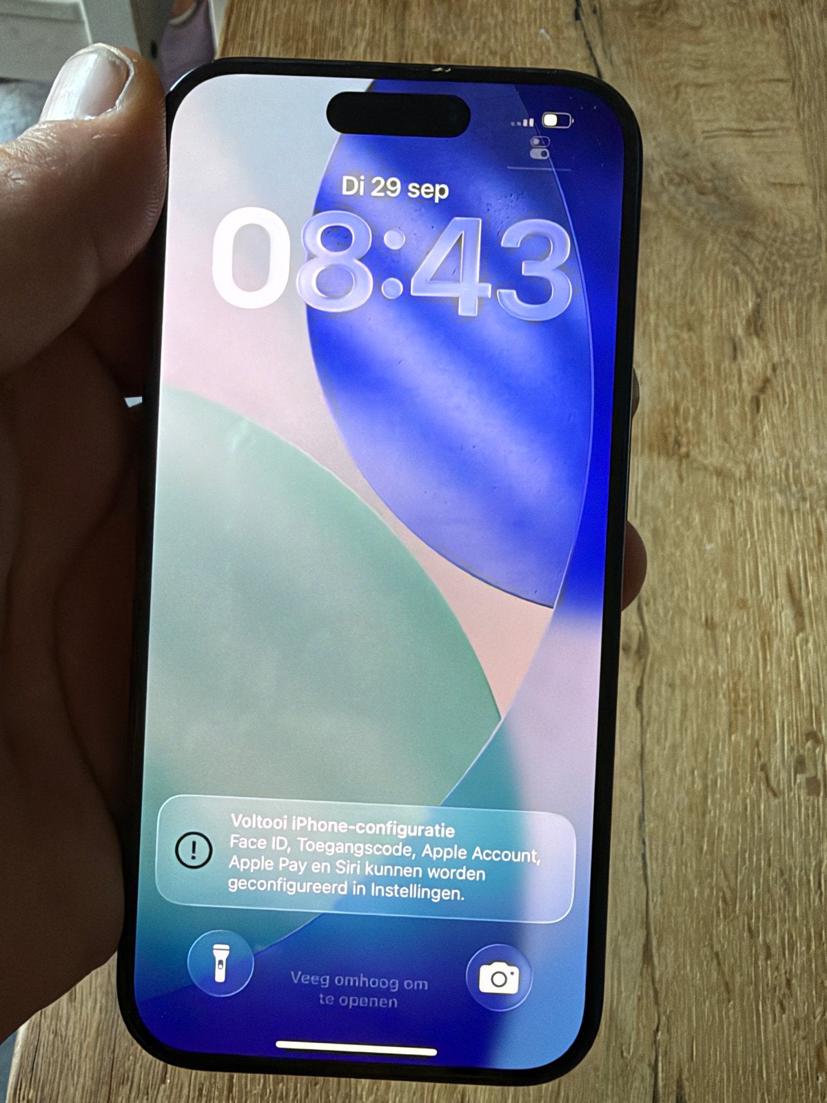 Foto 3 van Apple iPhone 15 Pro - Zo goed als nieuw