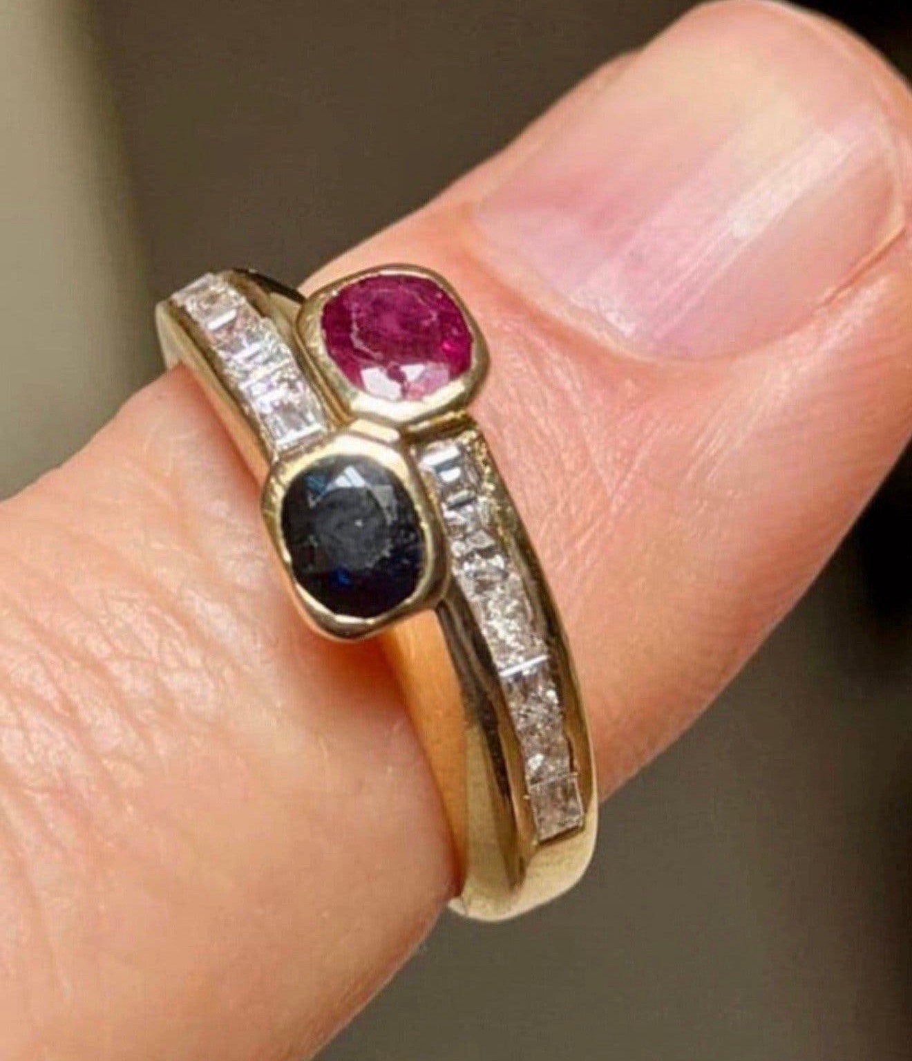 18K gouden ring met natuurlijke diamanten, saffier, robijn!, 19 tot 20, Nieuw, Ophalen of Verzenden, Met edelsteen
