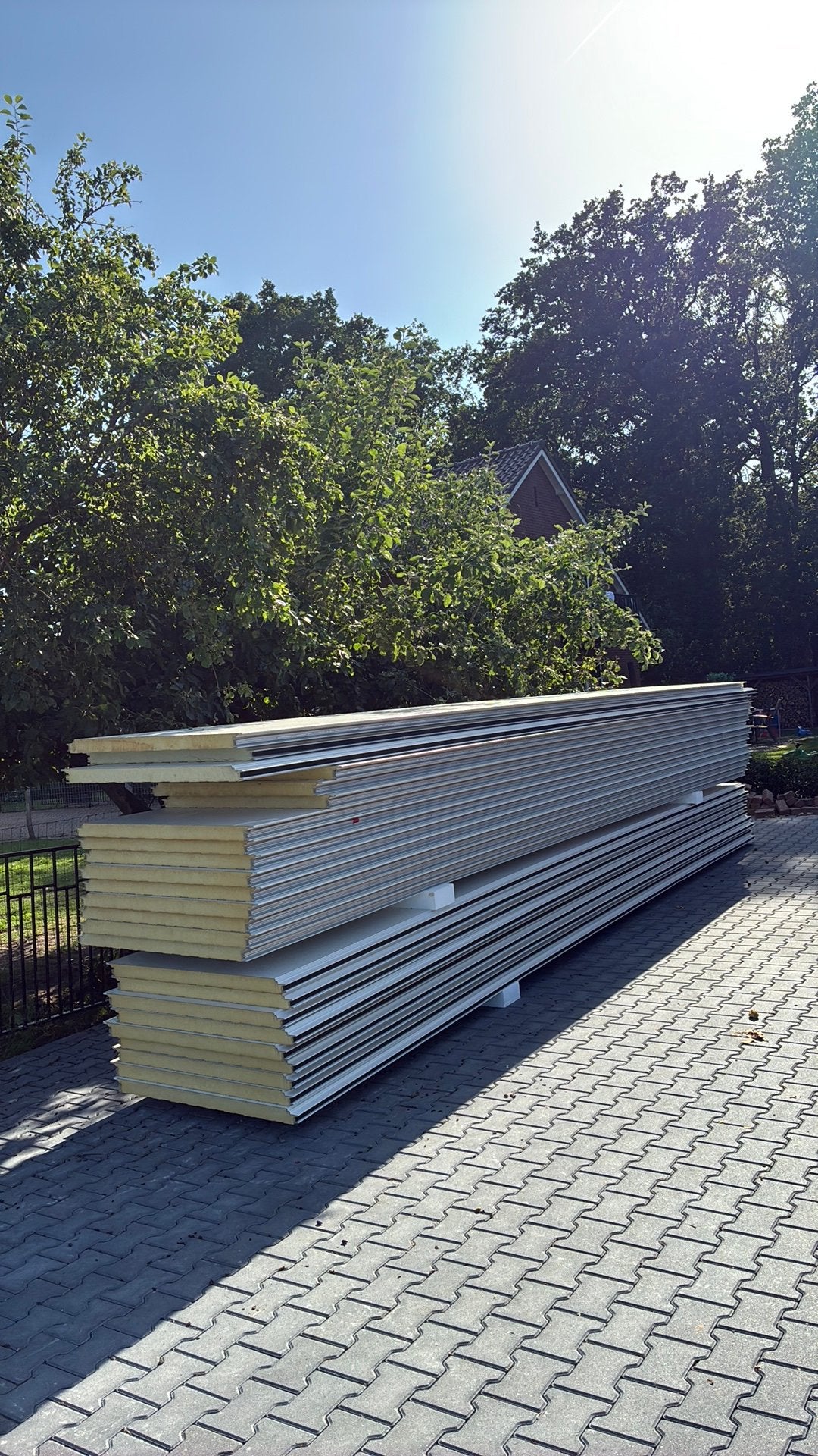 Wand sandwichpanelen 24 stuks, Nieuw, Ophalen of Verzenden, Hardschuim (Pir), 15 m² of meer