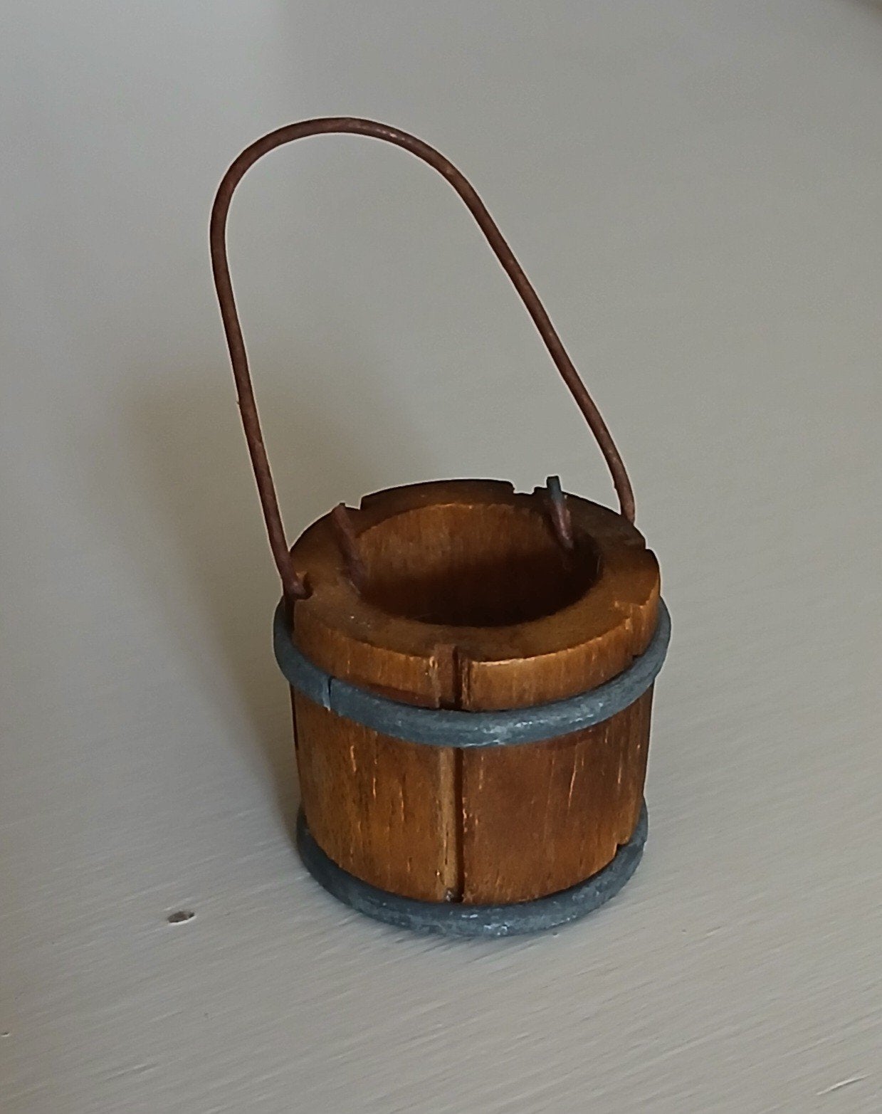 Miniatuur houten emmer 1:12, Ophalen of Verzenden, Zo goed als nieuw, Decoratie