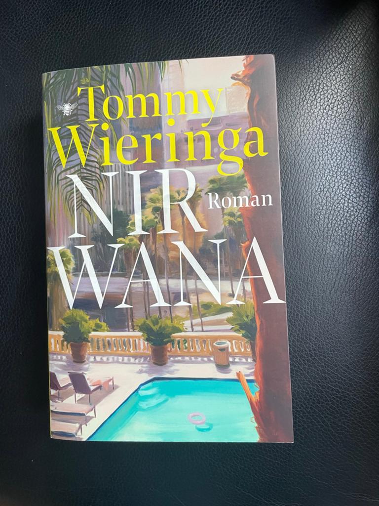 Nirwana - Tommy Wieringa (8e druk, 2024), Boeken, Literatuur, Ophalen of Verzenden, Zo goed als nieuw