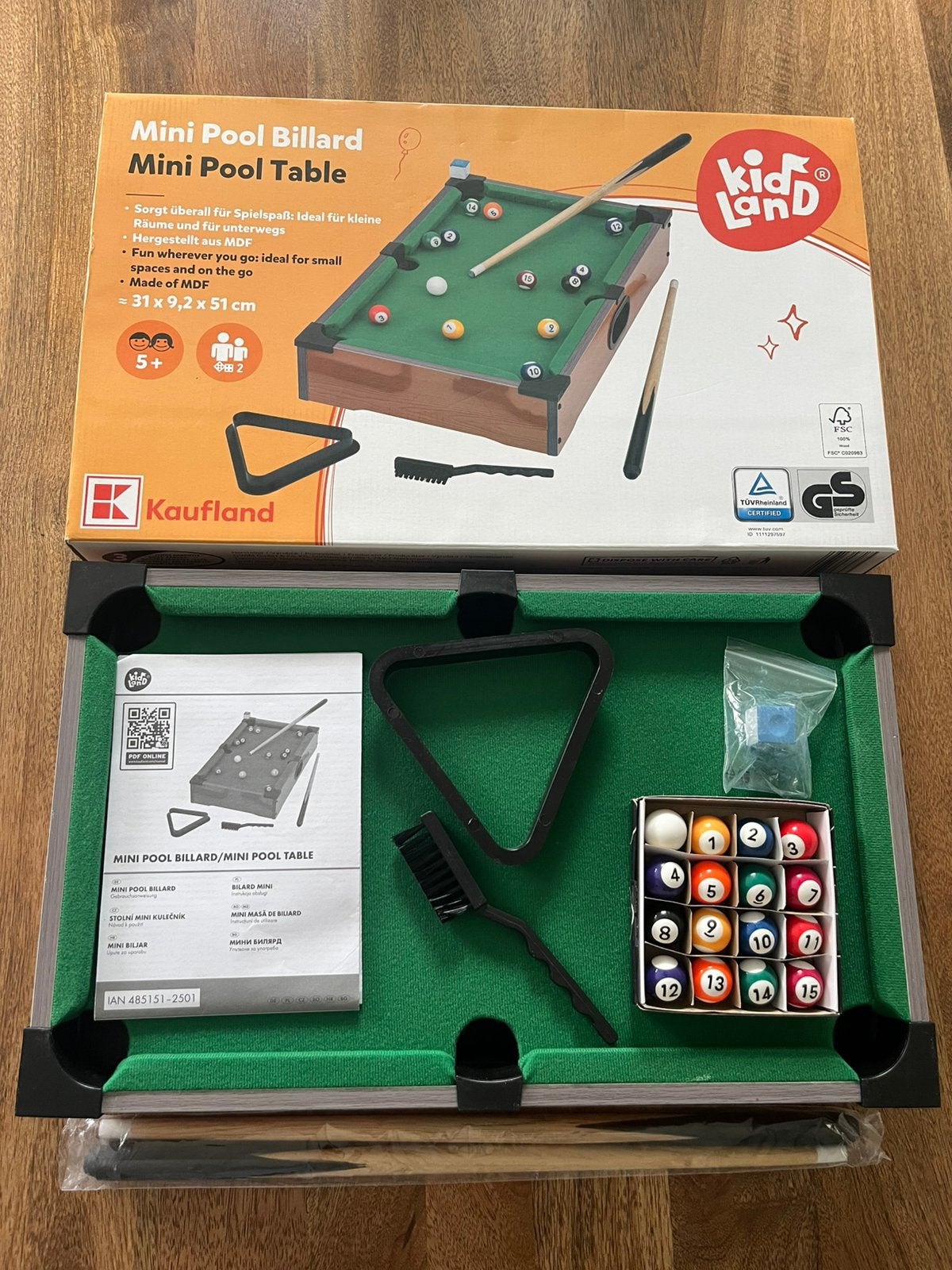 Mini pool tafel, Sport en Fitness, Ophalen of Verzenden, Zo goed als nieuw, Pooltafel