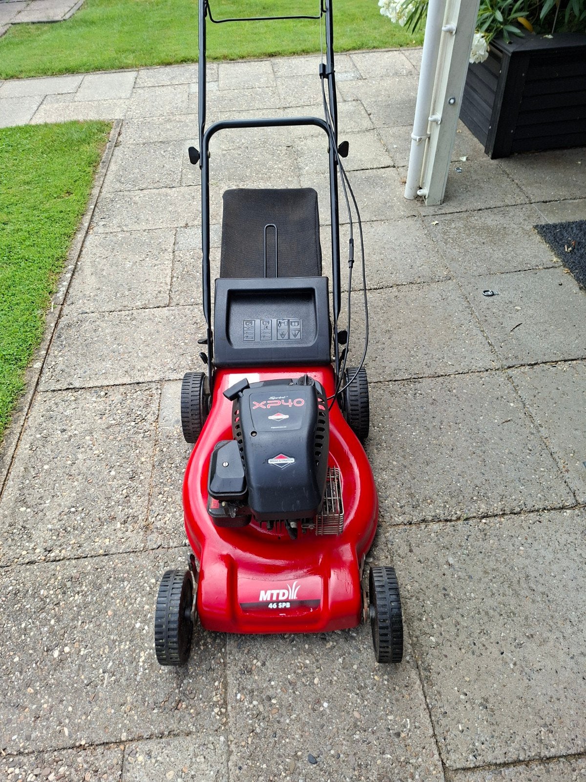 MTD 46 SPB Benzine Grasmaaier - Krachtig en Betrouwbaar, Tuin en Terras, Grasmaaiers, Ophalen