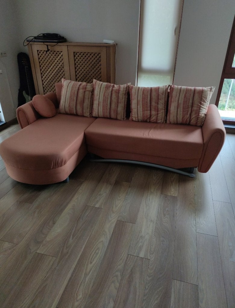 Hoekbank met slaapfunctie., Huis en Inrichting, Banken | Bankstellen, Ophalen, 250 tot 300 cm, Gebruikt, 125 tot 150 cm
