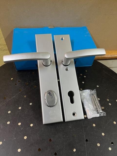 Ami veiligheidsbeslag KTB PC92 kruk-kruk NIEUW. € 49.95, Ophalen of Verzenden, Nieuw
